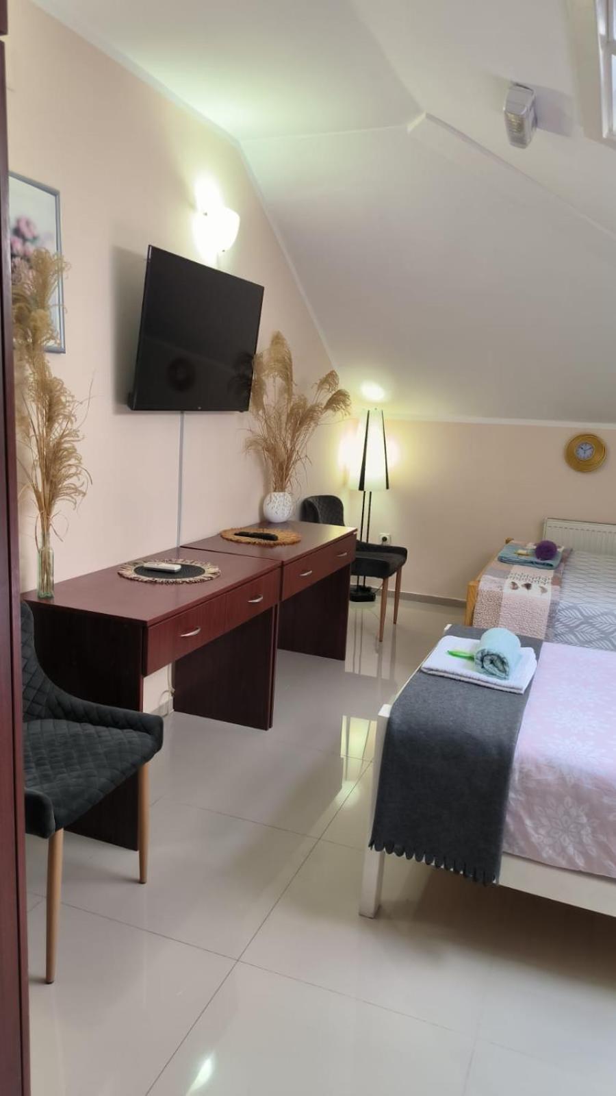 Night-Knight Appartement Smederevo Buitenkant foto
